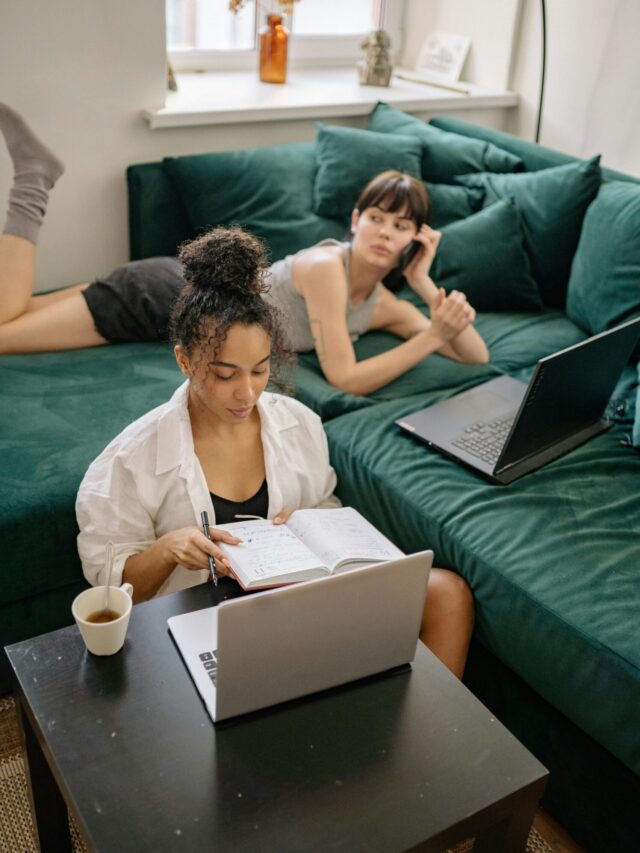 7 Free AI Apps That Organize Your Chaotic Notes